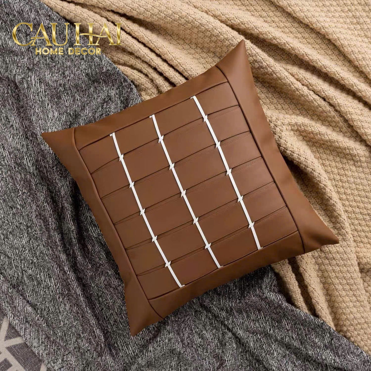Vỏ Gối Da Quadrillage Cognac Ivory 45x45 – Điểm Nhấn Tinh Tế