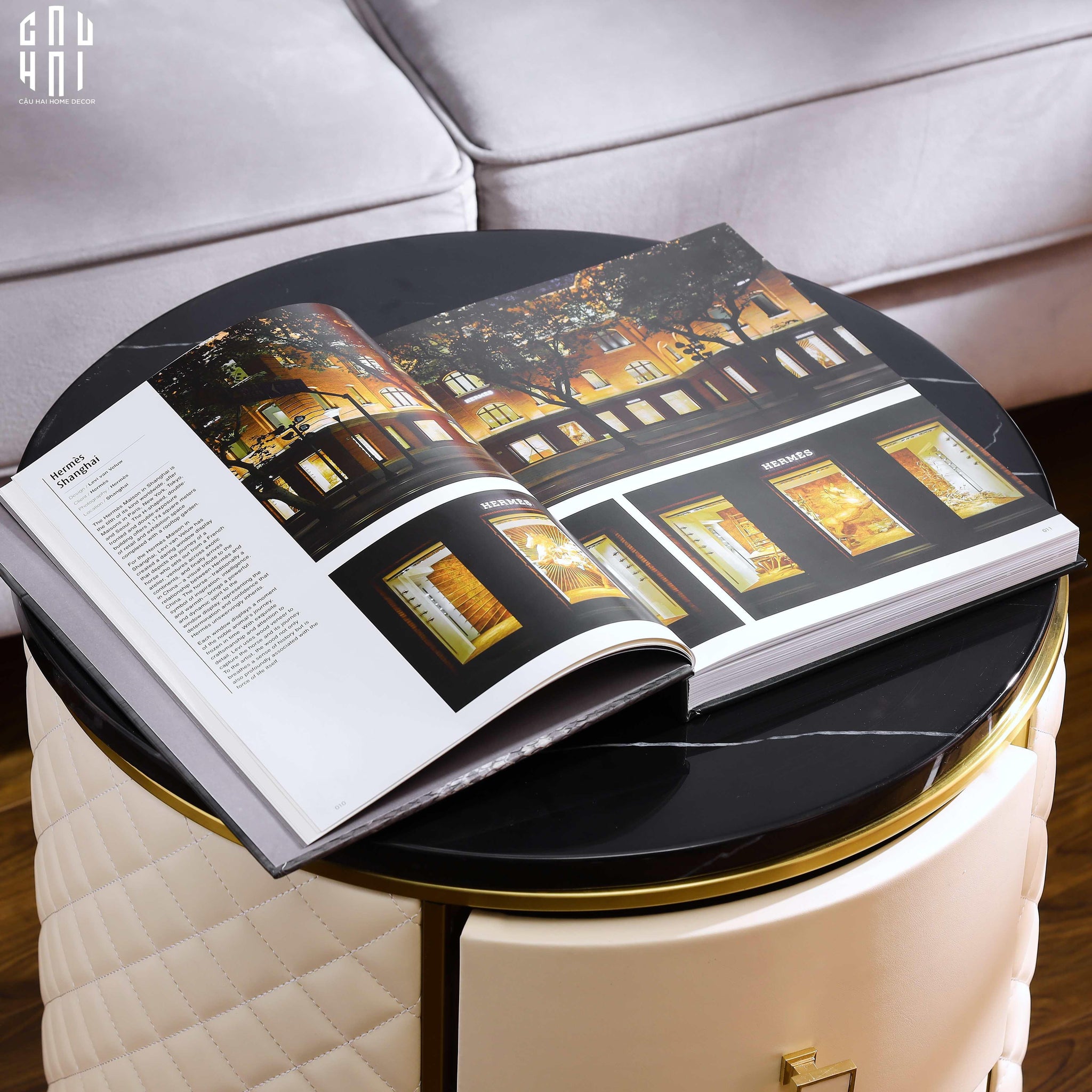 SÁCH DISPLAY ART-CẬU HAI HOME DECOR