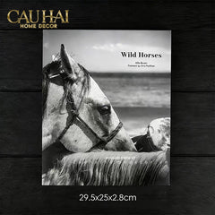 Sách Fashion Runway Wild Horses 29.5x25.2.8-CẬU HAI HOME DECOR