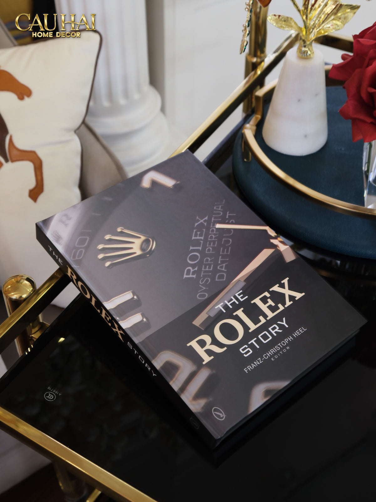 Sách The Rolex Story - OYSTER PERPETUAL DATEUST-Sách Couture-CẬU HAI HOME DECOR