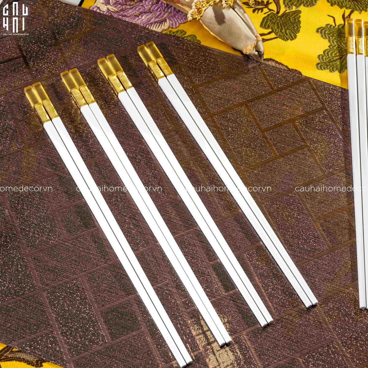 Set 10 Đôi Đũa Sợi Thuỷ Tinh - Amber White Chopsticks 27cm-Dinner Cutlery Set Dao Muỗng Nĩa-CẬU HAI HOME DECOR