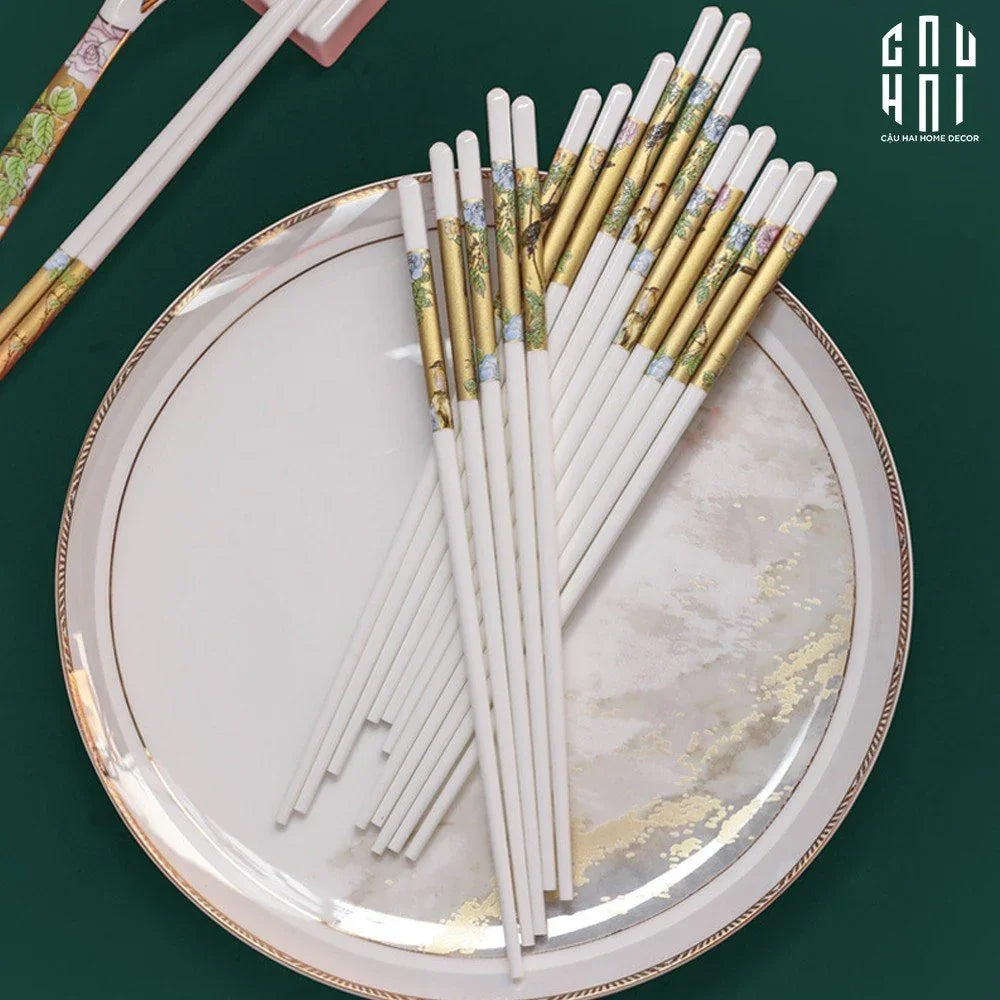 SET 10 ĐÔI ĐŨA SỨ BST KHỔNG TƯỚC HOÀNG KIM-CẬU HAI HOME DECOR