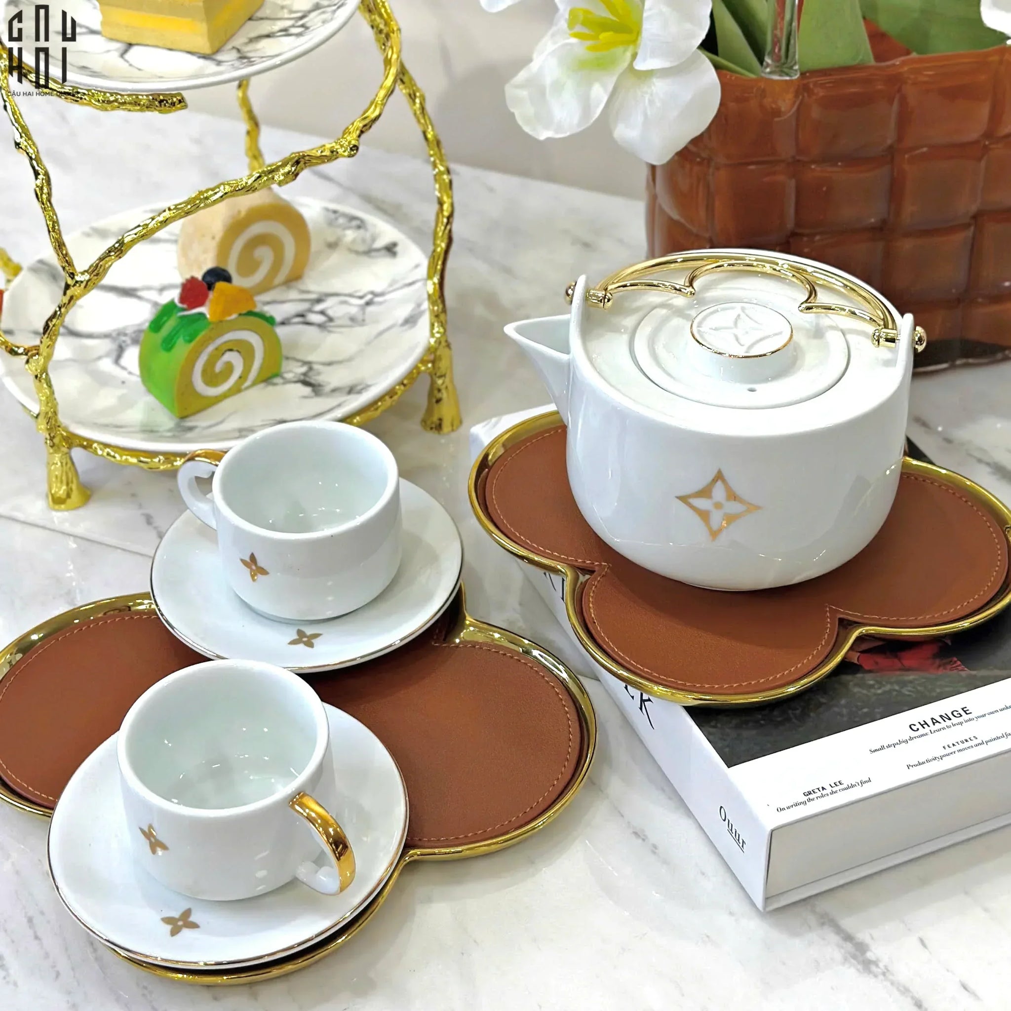 Set 2 Đĩa Sứ Bọc Da Fleur De Monogram - Gold Lignes-SET CHÉN DĨA-CẬU HAI HOME DECOR