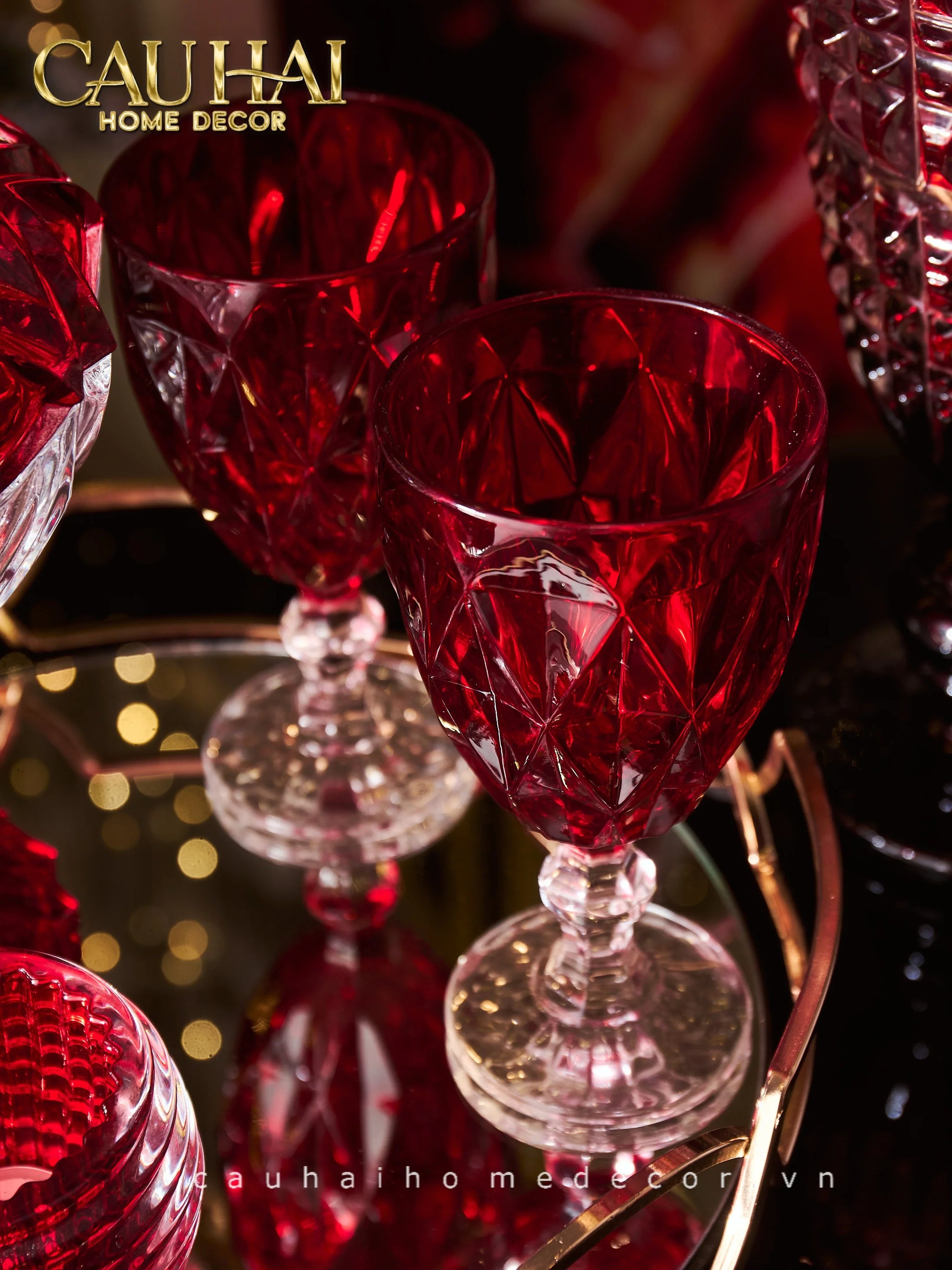 set-2-ly-cocktail-thuy-tinh-diamond-facette-goblet-ruby-red-8_6x16_8-300ml-cau-hai-home-decor-2 - CẬU HAI HOME DECOR