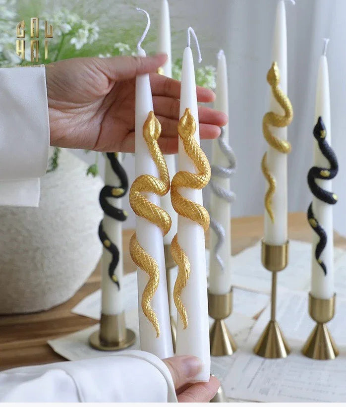 Set 2 Nến Killian - Golden Serpent Candle Fw25-CẬU HAI HOME DECOR