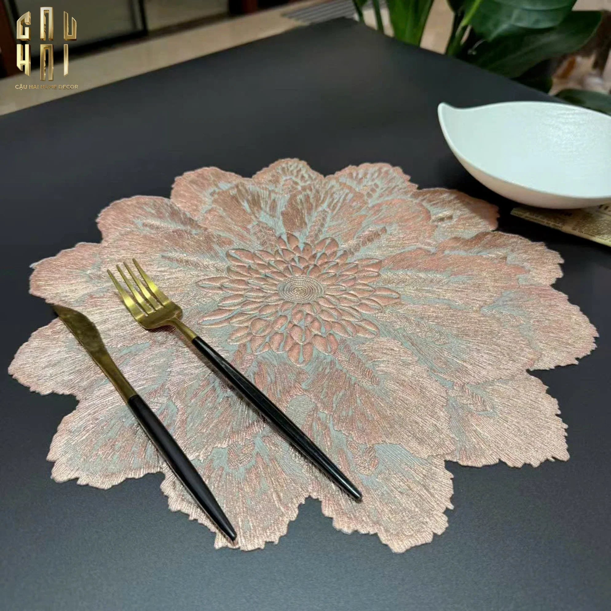 SET 2 TẤM LÓT BÀN ĂN - PLACEMAT CROWN BLOOM
