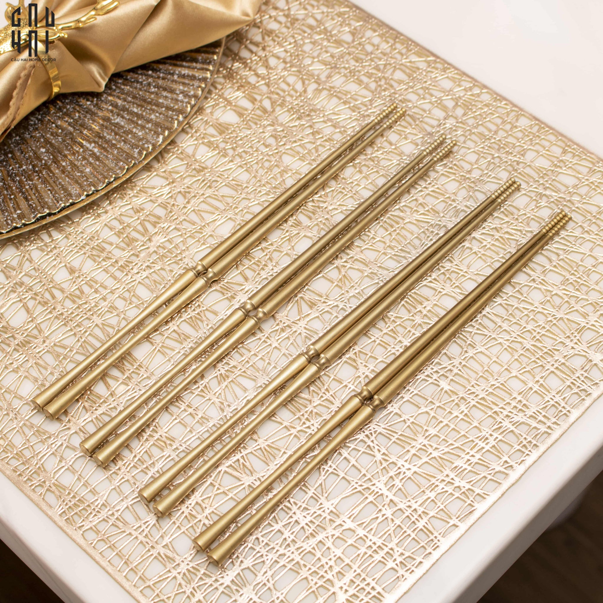 Set 4 Đôi Đũa Arthur - Arthur Matte Gold Chopsticks Set 4Pcs ( Blur )-CẬU HAI HOME DECOR
