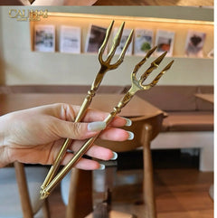 set-dao-muong-nia-4-mon-atlantic-legendary-golden-trident-prestige-dinner-cutlery-4pcs-cau-hai-home-decor-2 - CẬU HAI HOME DECOR