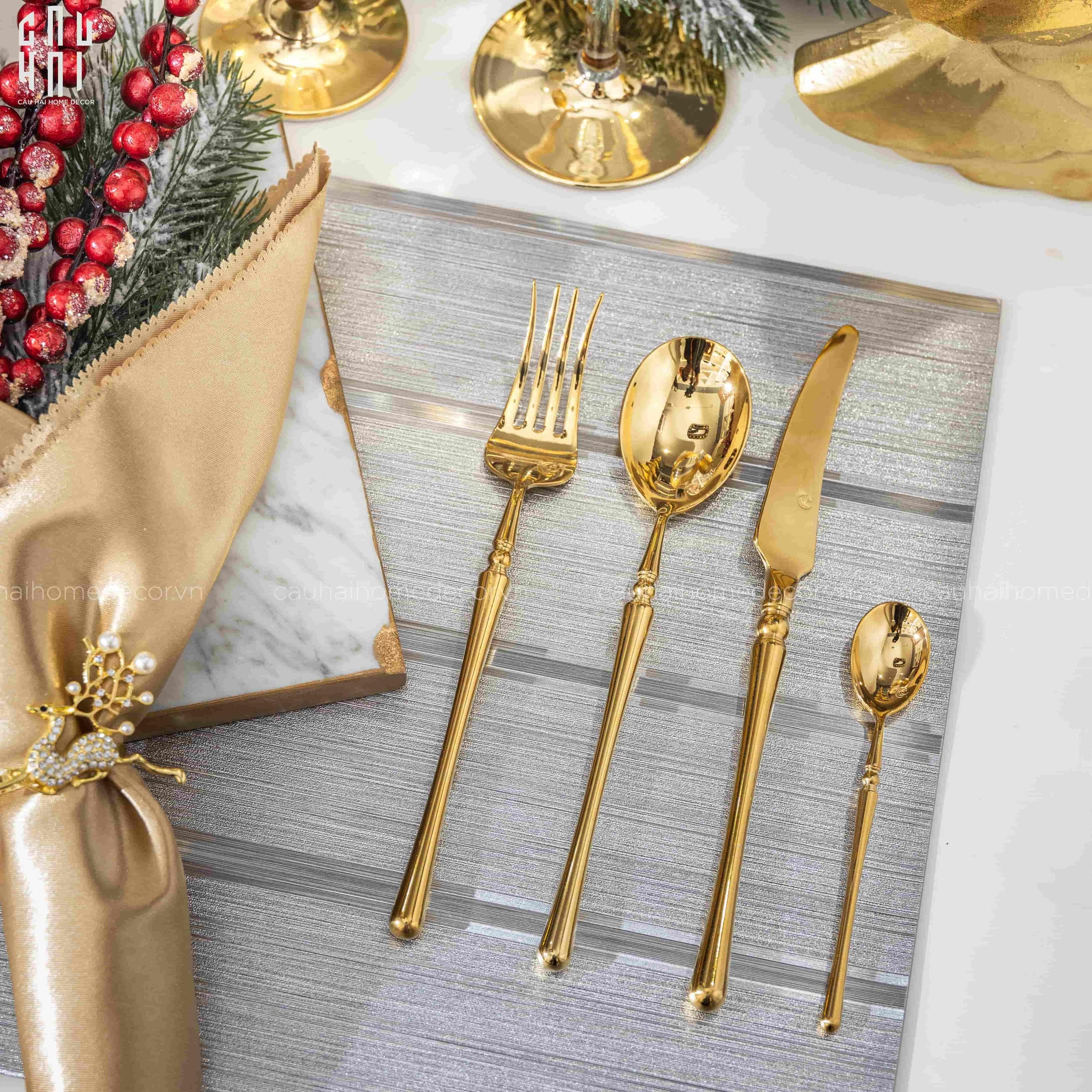 set-dao-nia-4-mon-timeless-haute-glamour-trident-shining-golden-premium-cutlery-4pcs-cau-hai-home-decor-3 - CẬU HAI HOME DECOR