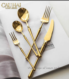 set-dao-nia-4-mon-timeless-haute-glamour-trident-shining-golden-premium-cutlery-4pcs-cau-hai-home-decor-8 - CẬU HAI HOME DECOR