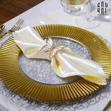 SILK NAPKIN CORNER