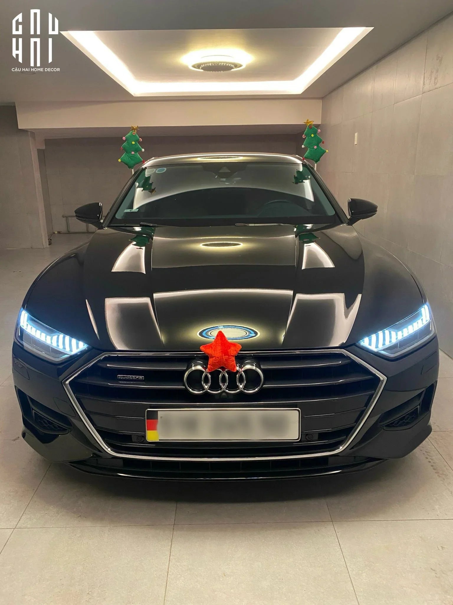 SỪNG CÂY THÔNG TREO OTO-CẬU HAI HOME DECOR