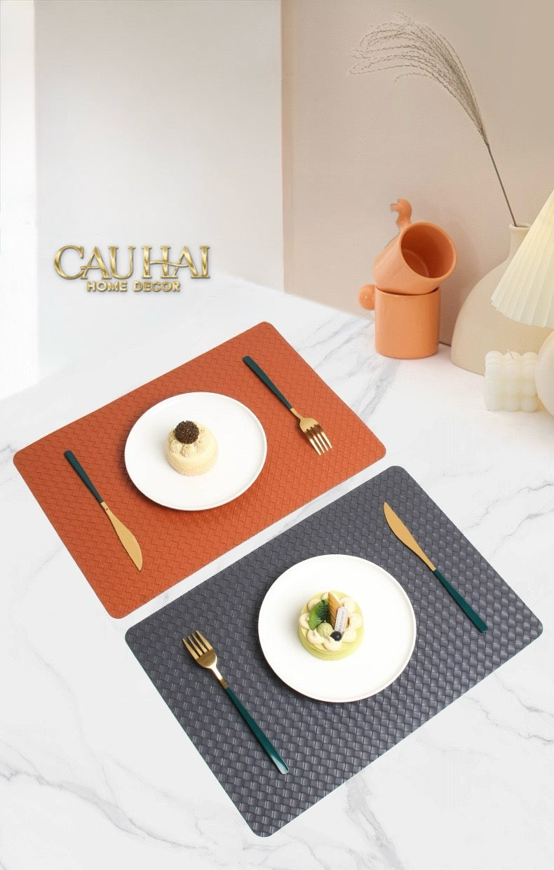 Tấm Lót Bàn Ăn Da Đan Bản Màu Cam - Rouge Matte Intrecciato Leather Placemat 30x43 - Đỏ Mận-CẬU HAI HOME DECOR