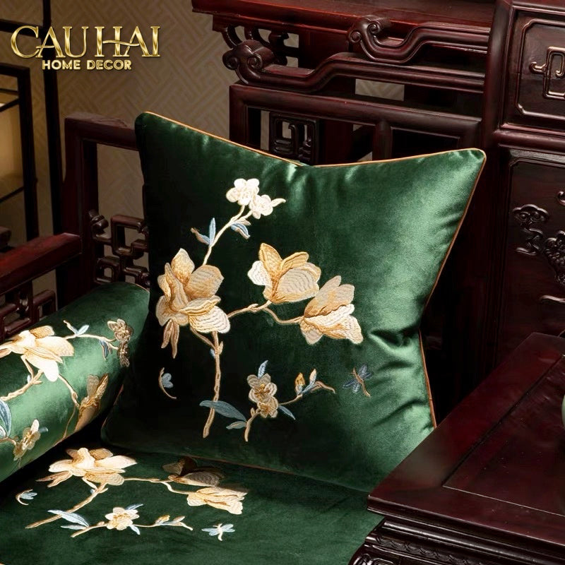 Tết Couture - Bộ Vỏ Gối Nhung Thêu Mộc Lan Ngự Hoa - CẬU HAI HOME DECOR