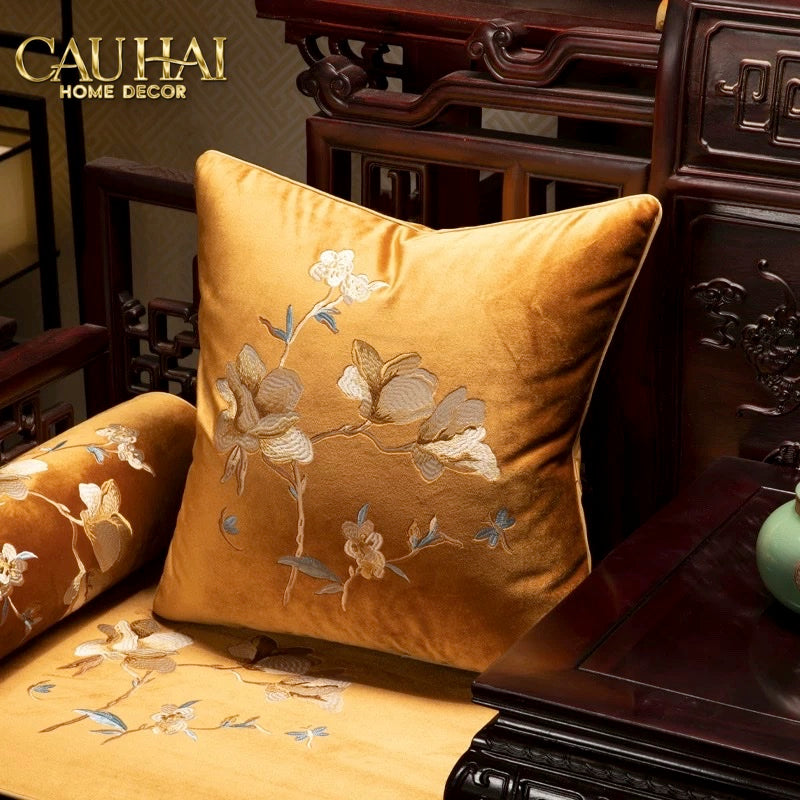 Tết Couture - Bộ Vỏ Gối Nhung Thêu Mộc Lan Ngự Hoa - CẬU HAI HOME DECOR