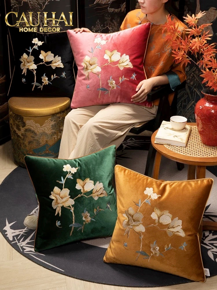 Tết Couture - Bộ Vỏ Gối Nhung Thêu Mộc Lan Ngự Hoa - CẬU HAI HOME DECOR