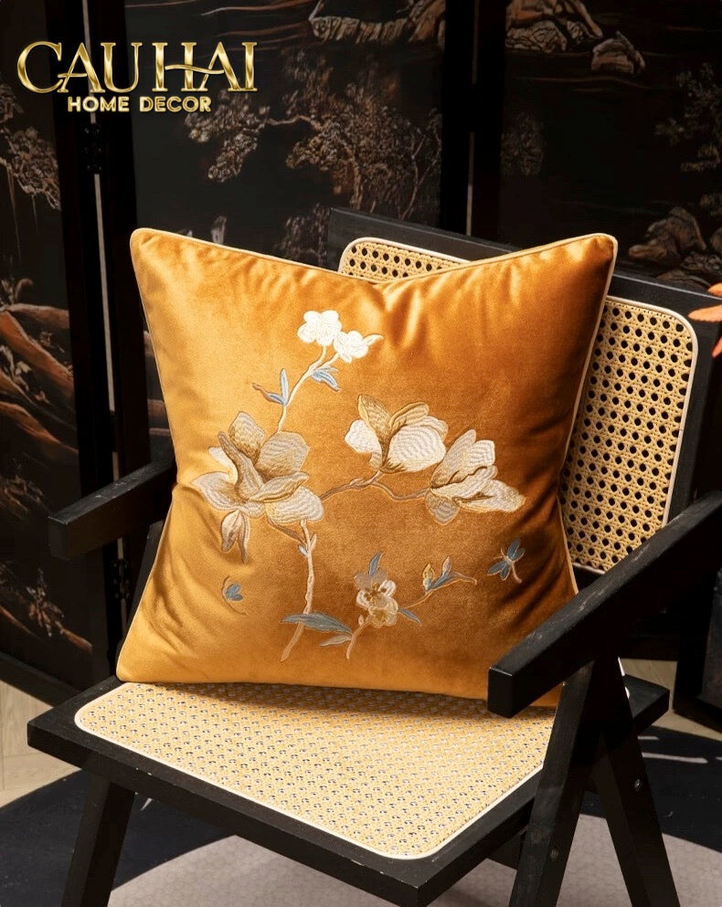 Tết Couture - Bộ Vỏ Gối Nhung Thêu Mộc Lan Ngự Hoa - CẬU HAI HOME DECOR