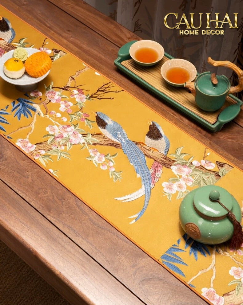 Tết Couture - Khăn Trải Bàn Lụa Thêu Kim Hoàng Điểu 2m4 - CẬU HAI HOME DECOR