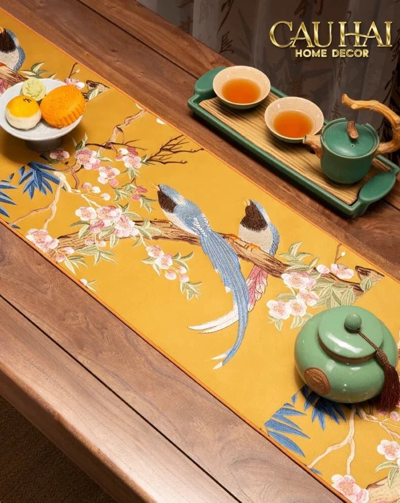 Tết Couture - Khăn Trải Bàn Lụa Thêu Kim Hoàng Điểu 2m4 Luxury Embroidered Silk Table Runner-KHĂN TRẢI BÀN-Đối tác tại Trung Quốc theo từng đơn đặt hàng-CẬU HAI HOME DECOR