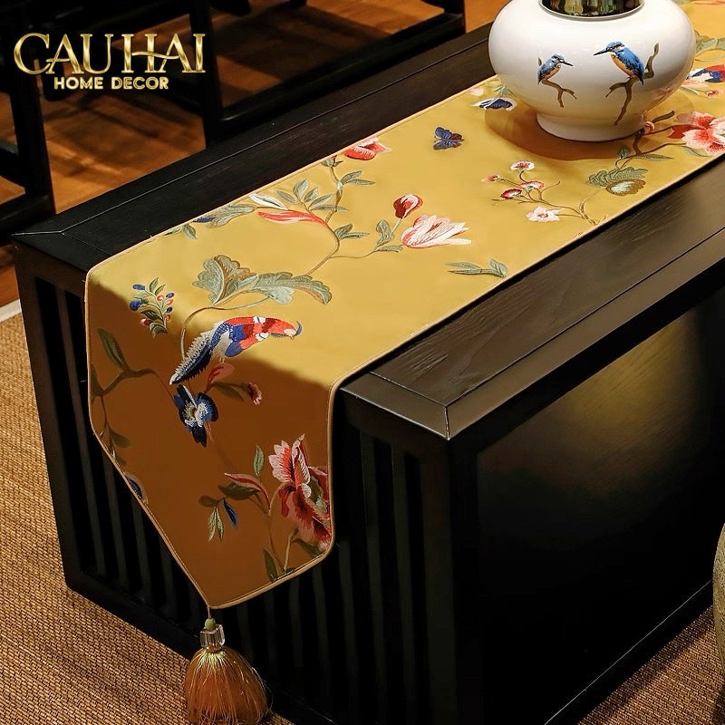 Tết Couture - Khăn Trải Bàn Lụa Thêu Kim Nhã Cầm 3m - CẬU HAI HOME DECOR