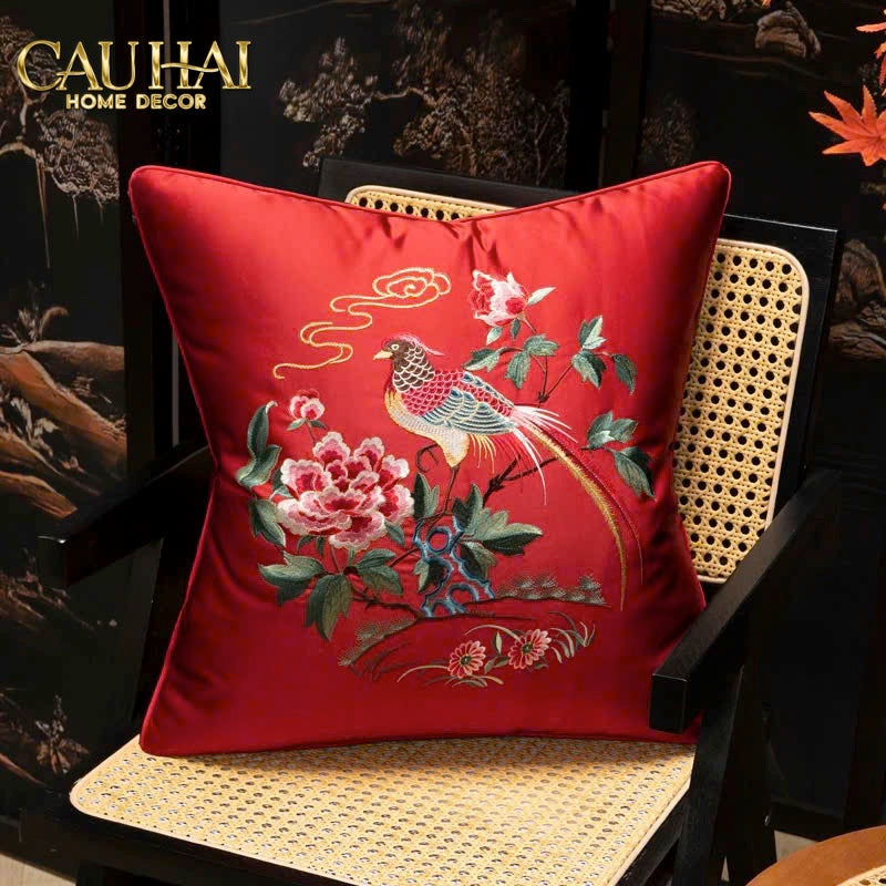 Tết Couture - Vỏ Gối Lụa Thêu Cẩm Điểu Mẫu Đơn 45 - CẬU HAI HOME DECOR