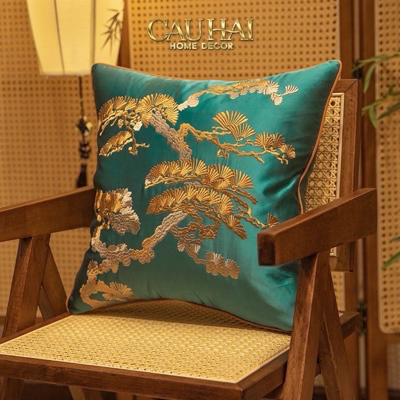 Tết Couture - Vỏ Gối Lụa Thêu Chỉ Vàng Lục Tùng Bách-CẬU HAI HOME DECOR