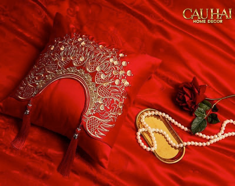 Tết Couture - Vỏ Gối Lụa Thêu - Impérial Phoenix Rouge Vermillon Empress 45 - CẬU HAI HOME DECOR