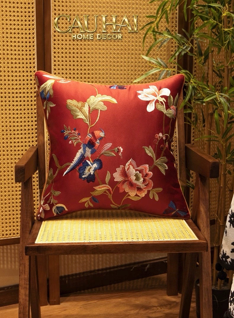 Tết Couture - Vỏ Gối Lụa Thêu Kim/ Hỷ Nhã Cầm 45 - CẬU HAI HOME DECOR