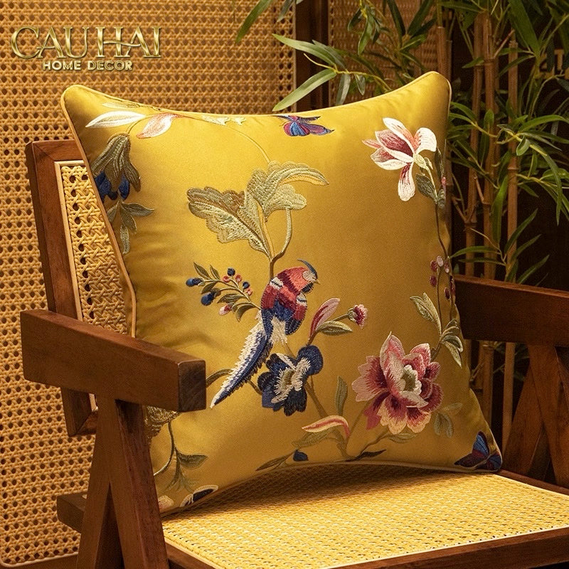 Tết Couture - Vỏ Gối Lụa Thêu Kim/ Hỷ Nhã Cầm 45 - CẬU HAI HOME DECOR