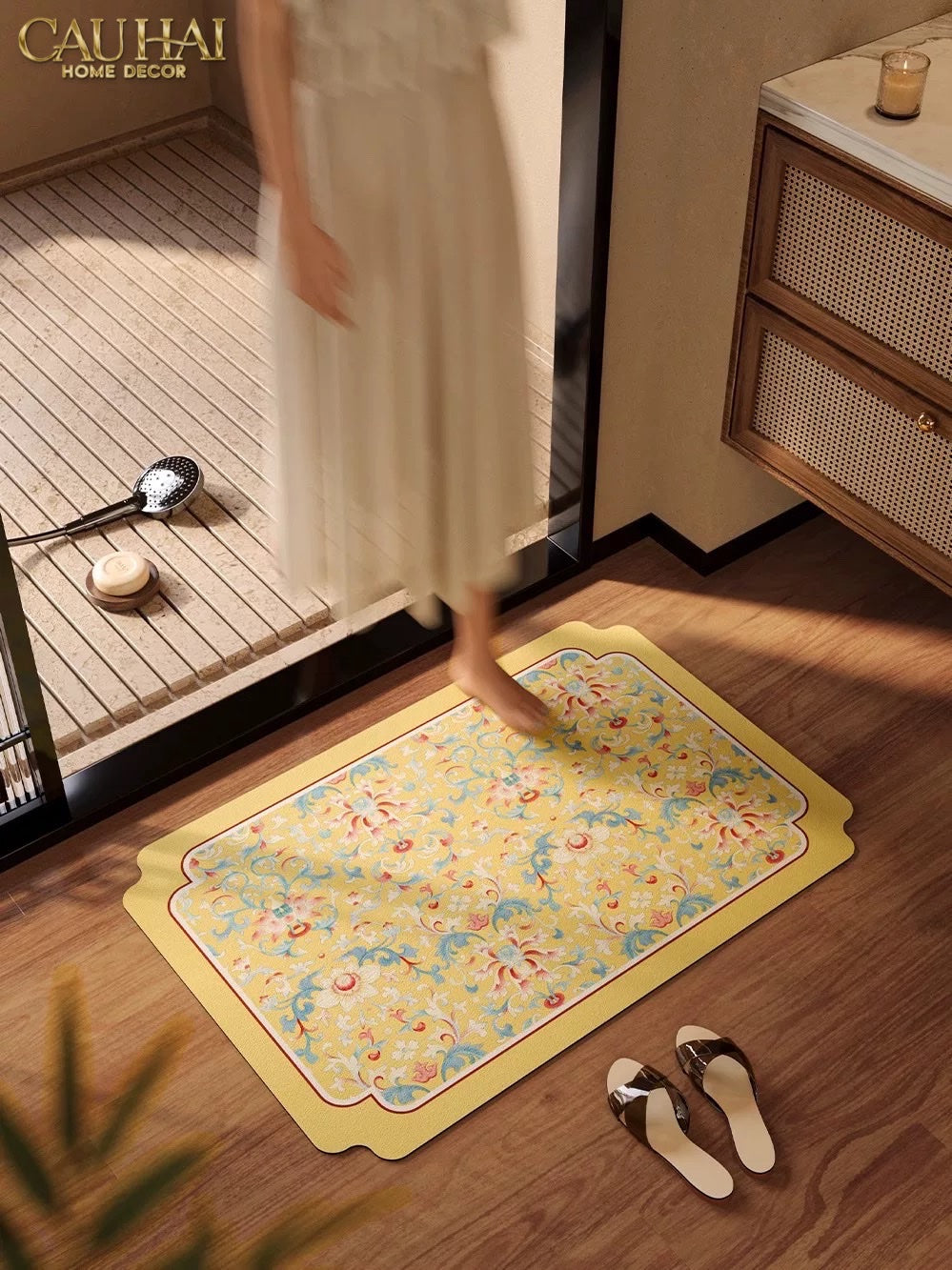 Thảm Cửa Microfiber 50x75 - Floral Rococo en Palette Pastel
Symétrique Jaune Impérial - CẬU HAI HOME DECOR