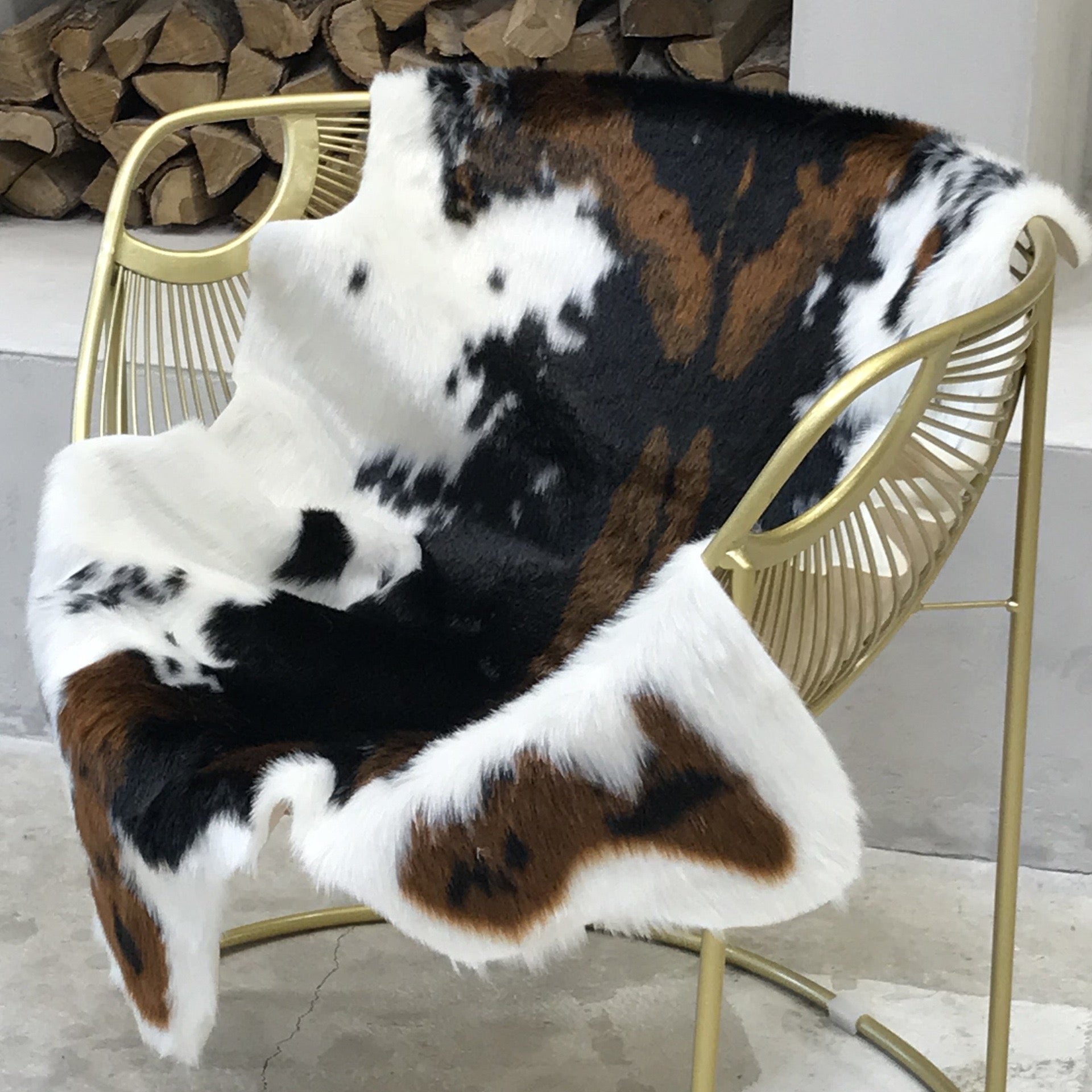 Thảm Lông Faux Fur Cowhide Cognac Noir 85x110