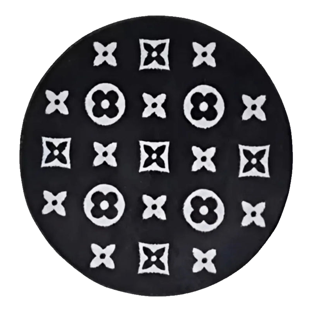 Thảm Tròn Dệt Kim - Le Noir Fleur de Monogram D100