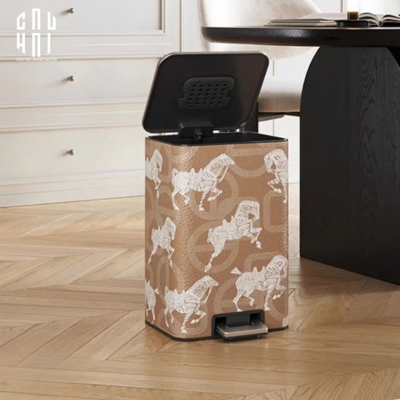 THÙNG RÁC VUÔNG CAO CẤP BỌC DA WHITE HORSE 15L