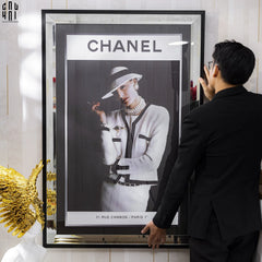 tranh-canvas-cao-cap-c-hat-girl-80x120cm-phien-ban-vien-op-guong-cau-hai-home-decor-3 - CẬU HAI HOME DECOR
