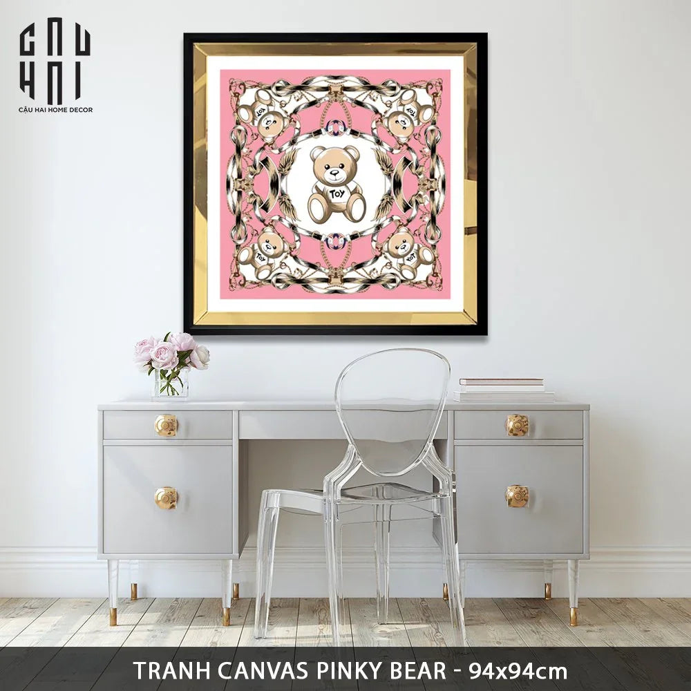 TRANH CANVAS PINKY BEAR 94X94CM - VIỀN GỖ CÓ KÍNH