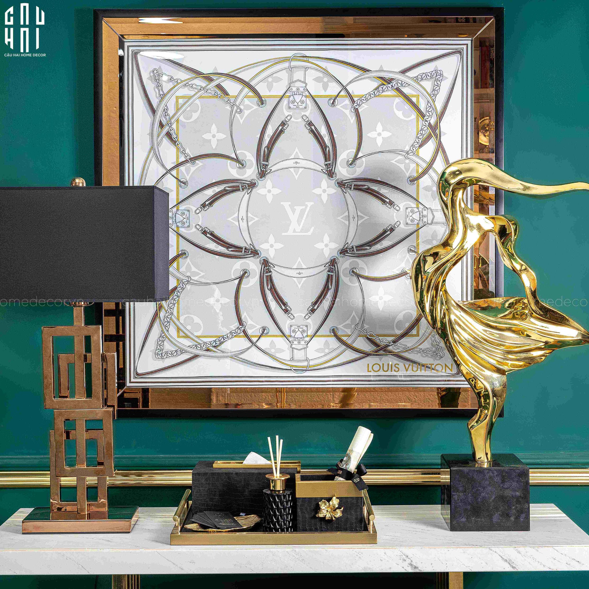 TRANH CANVAS SHINING LOUIS 94X94 CM - KHUNG GỖ VIỀN KÍNH-CẬU HAI HOME DECOR