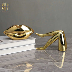 tuong-doi-moi-vang-gilded-grace-lips-tuong-trang-tri-cau-hai-home-decor-4 - CẬU HAI HOME DECOR