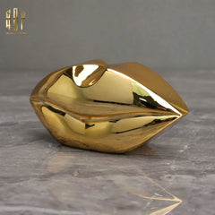 Tượng Đôi Môi Vàng - Gilded Grace Lips-TƯỢNG TRANG TRÍ-CẬU HAI HOME DECOR