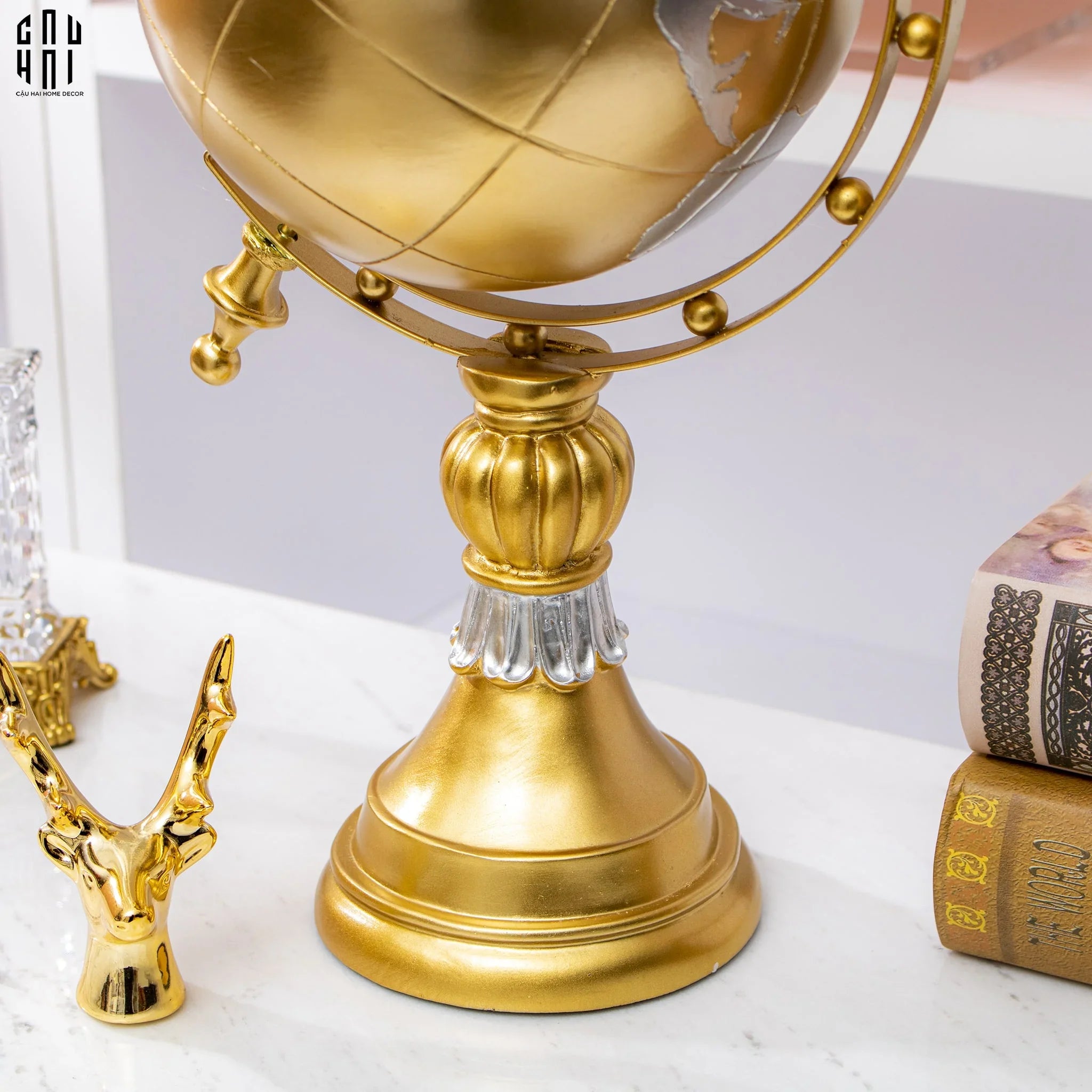 tuong-qua-dia-cau-golden-woody-planet-ss25-tuong-trang-tri-cau-hai-home-decor-4 - CẬU HAI HOME DECOR