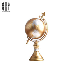 tuong-qua-dia-cau-golden-woody-planet-ss25-tuong-trang-tri-cau-hai-home-decor - CẬU HAI HOME DECOR