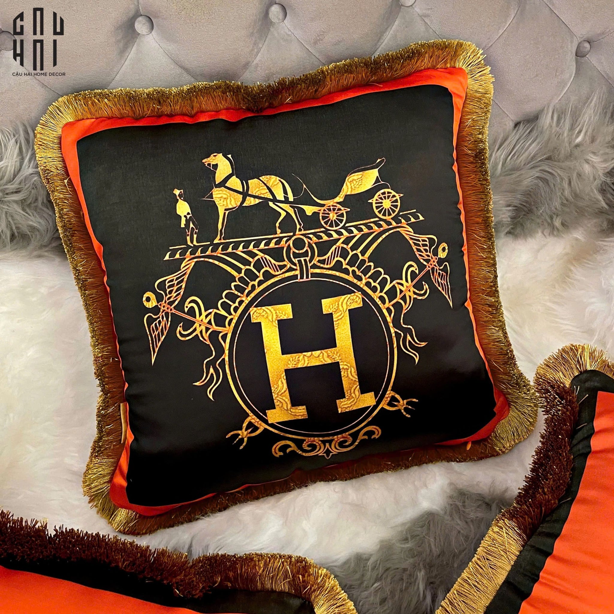 VỎ GỐI NHUNG CAO CẤP NOIR HERITAGE 45. - CẬU HAI HOME DECOR