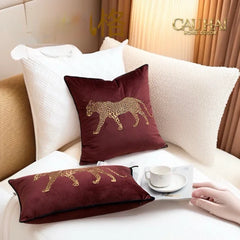 Vỏ Gối Nhung Đỏ Báo Đốm Burgundy Panther Écartier 45-VỎ GỐI-CẬU HAI HOME DECOR