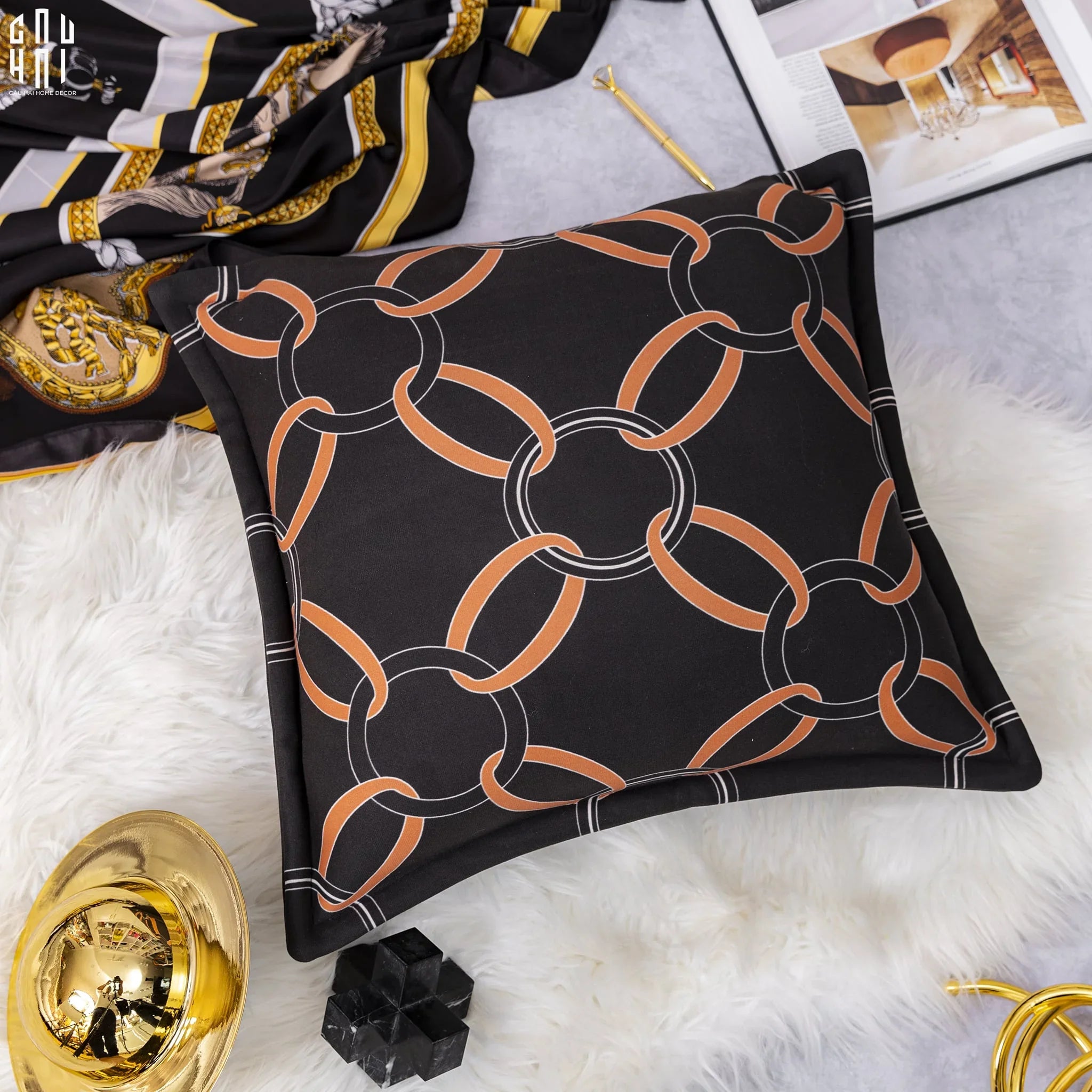 Vỏ Gối Nhung H Class Savoire Faire Velour Chaine Allure 45.-VỎ GỐI-CẬU HAI HOME DECOR