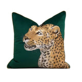 Vỏ Gối Nhung Leopard Gaze Emerald 45x45