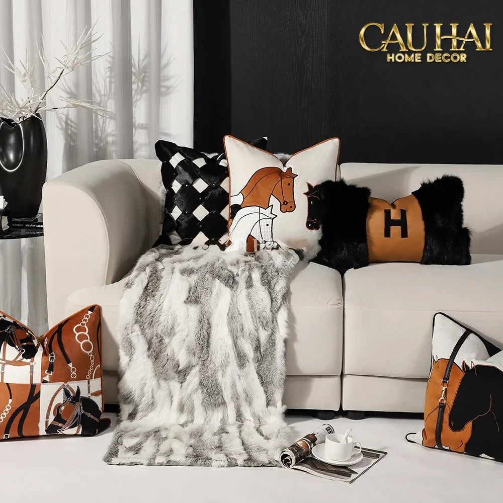 vo-goi-nhung-triptyque-equestre-moderne-cognac-brun-45-vo-goi-cau-hai-home-decor-3 - CẬU HAI HOME DECOR
