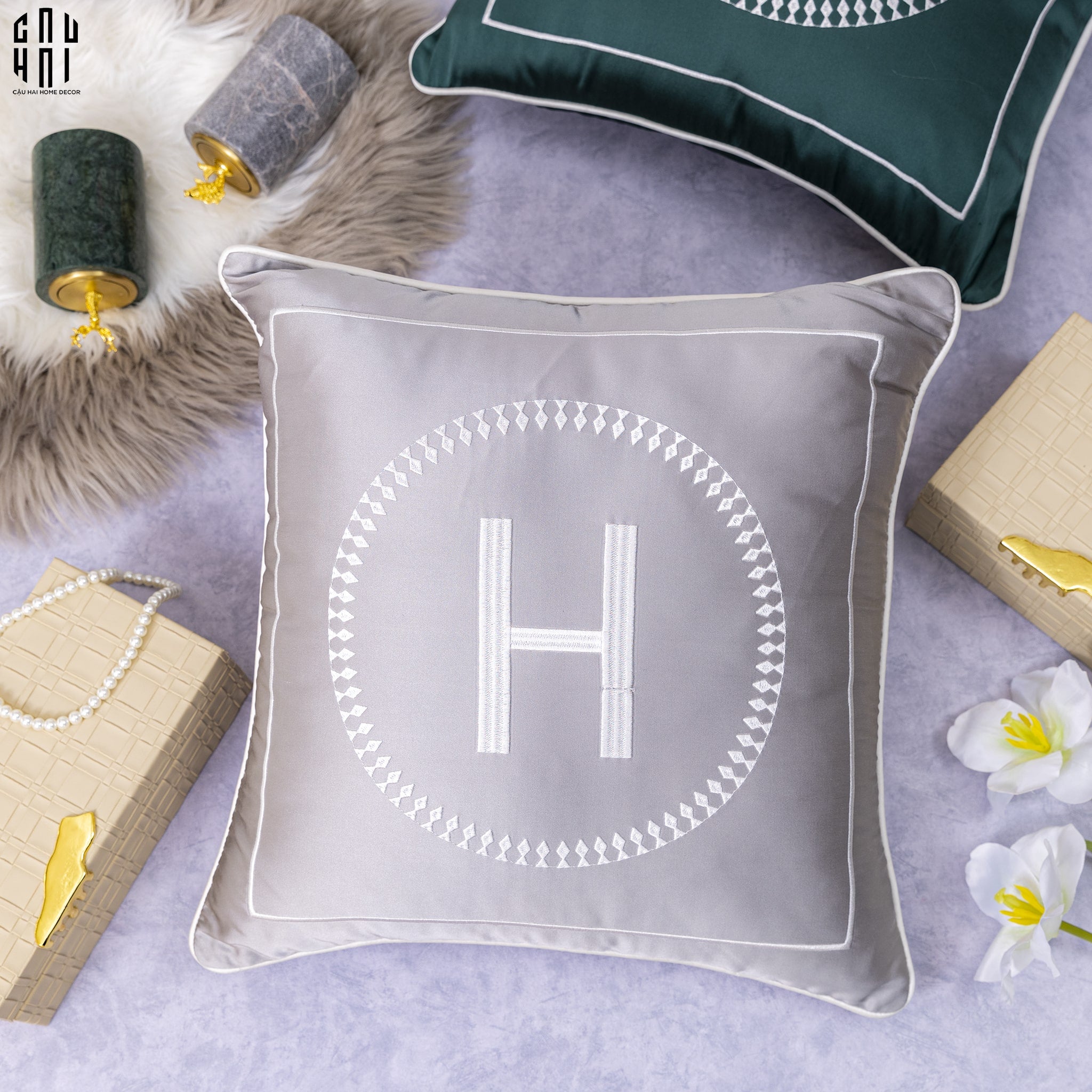 VỎ GỐI SOFA LỤA HORA - GRAY 45. - CẬU HAI HOME DECOR