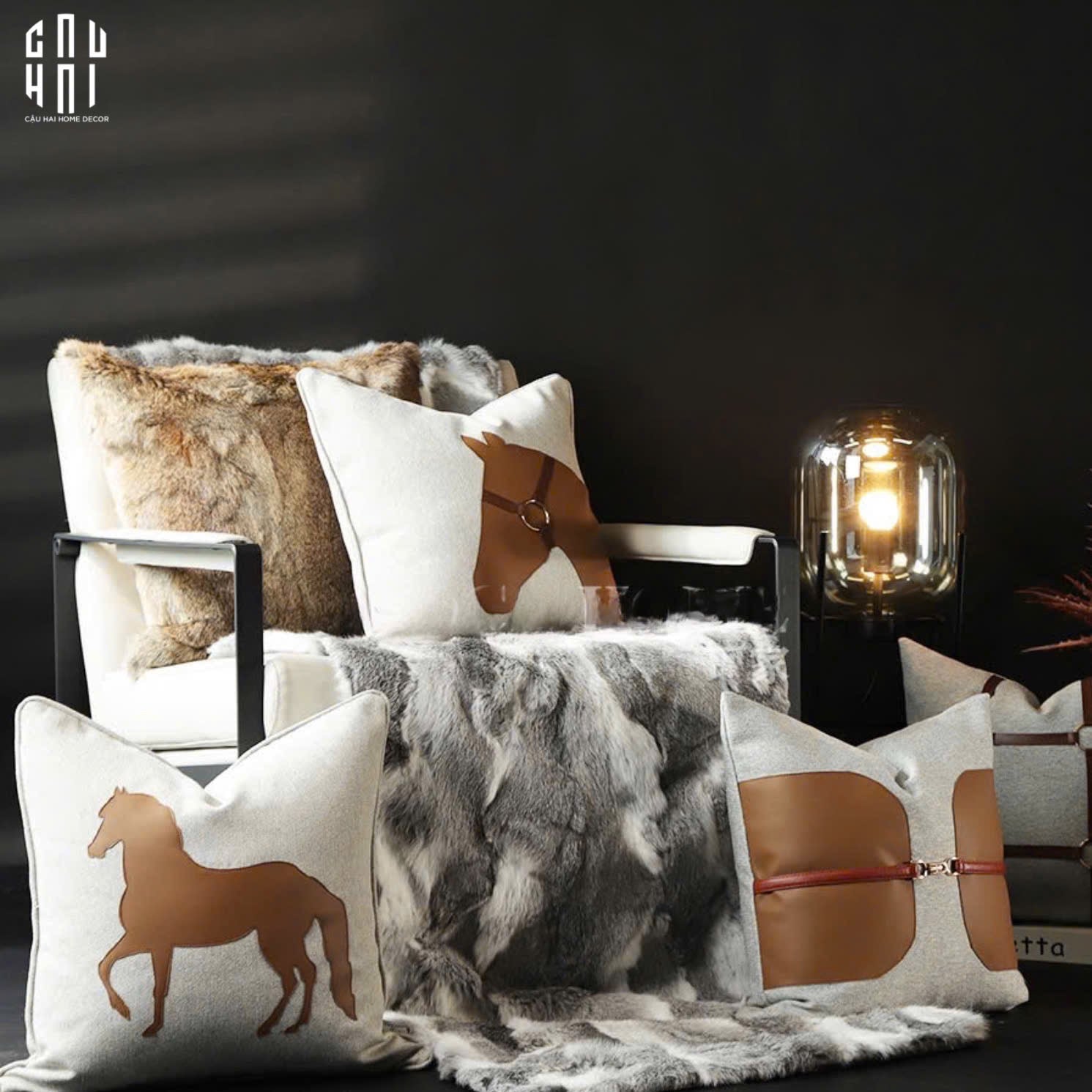 VỎ GỐI SOFA NHUNG HOẠ TIẾT DA REGAL STRIDE - CẬU HAI HOME DECOR