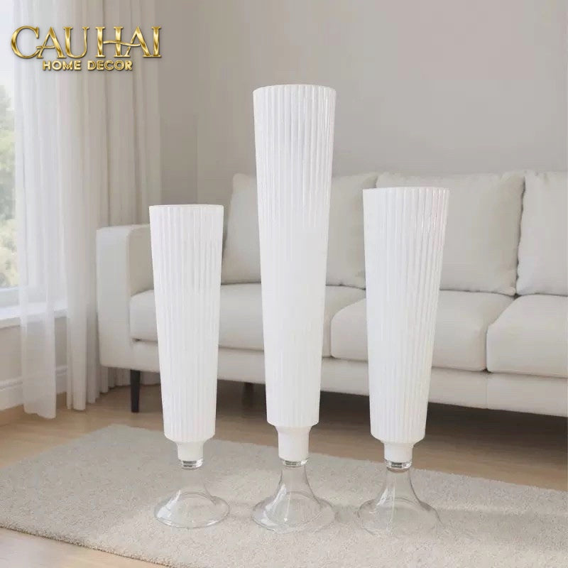 Maison Couture -  Set 3 Bình Hoa Thuỷ Tinh Blanc Perle  Fluted Cristalleries Vases 55 / 65 / 80